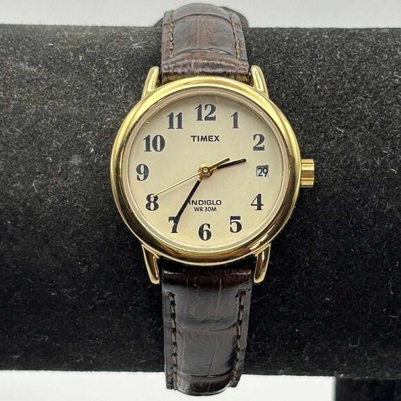 Vintage Gold & Brown Timex Watch - Picture 1 of 5